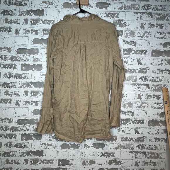 Gap | women tan button down linen top - Picture 7 of 8